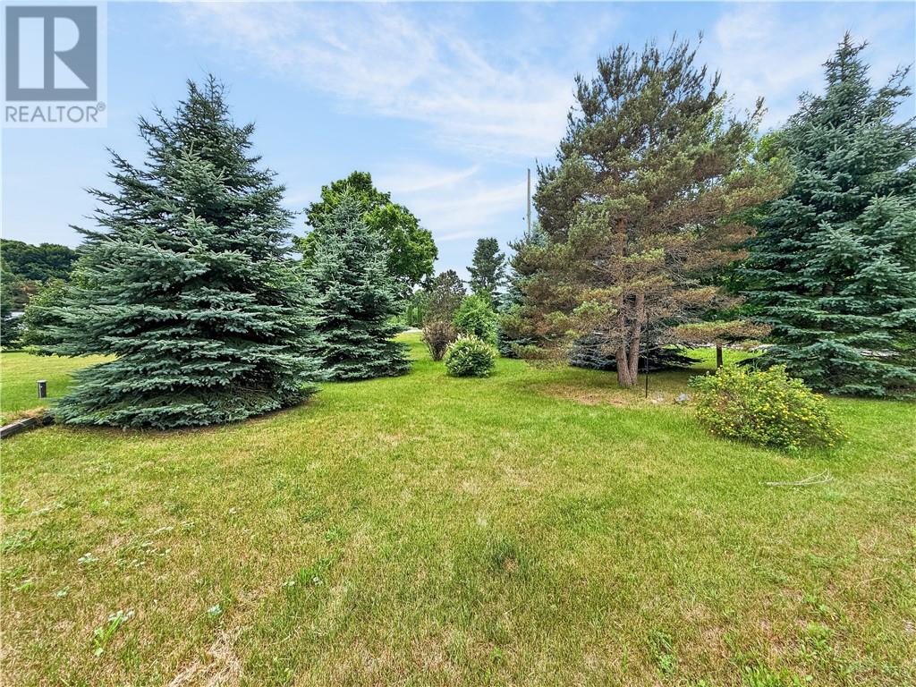 64 Pleasantview Terrace, Mindemoya, Ontario  P0P 1S0 - Photo 57 - 2129353