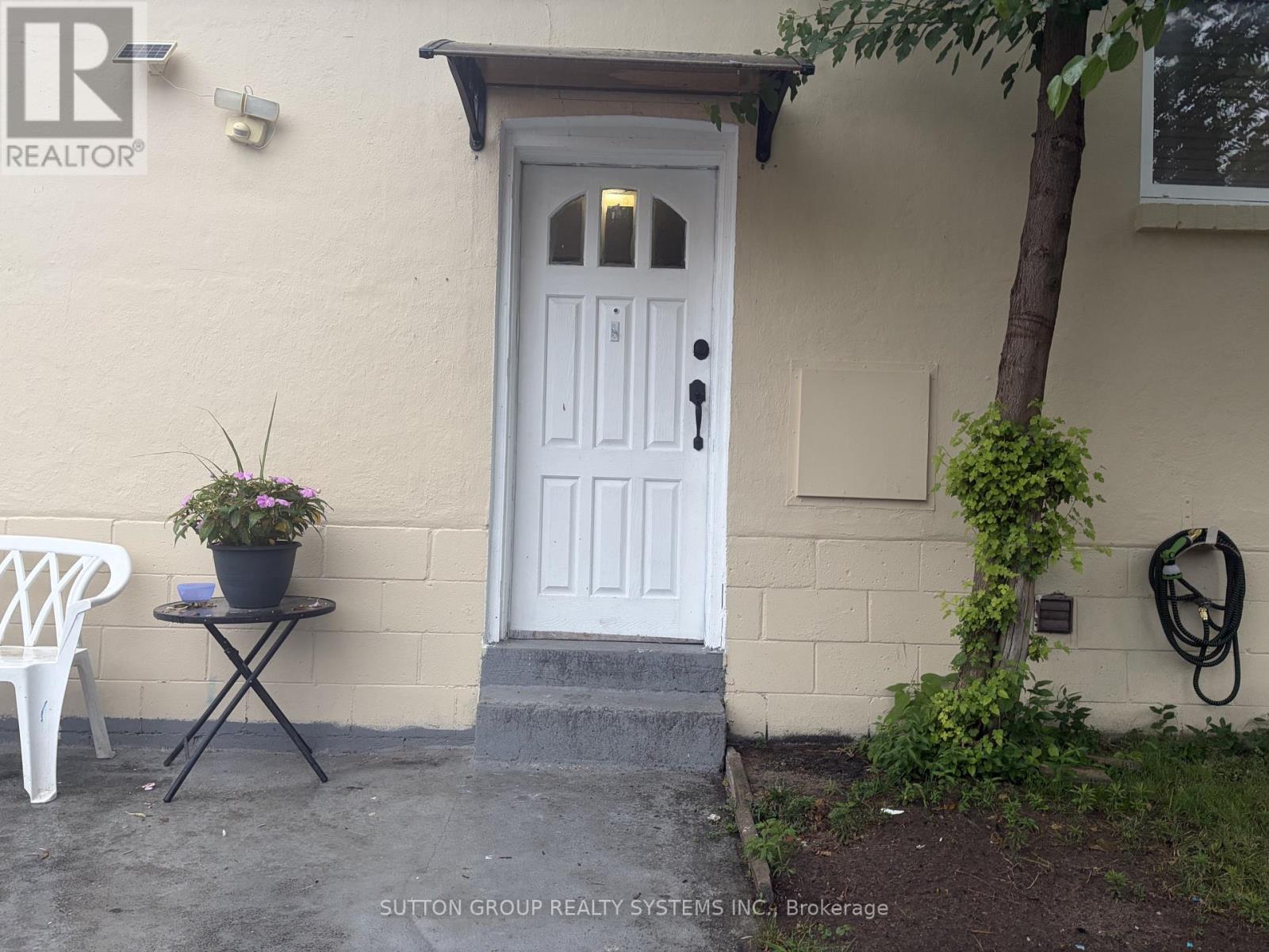 Lower Level - 3 Tyrone Avenue, Toronto, Ontario M6M 2K4 - Photo 20 - W13591584