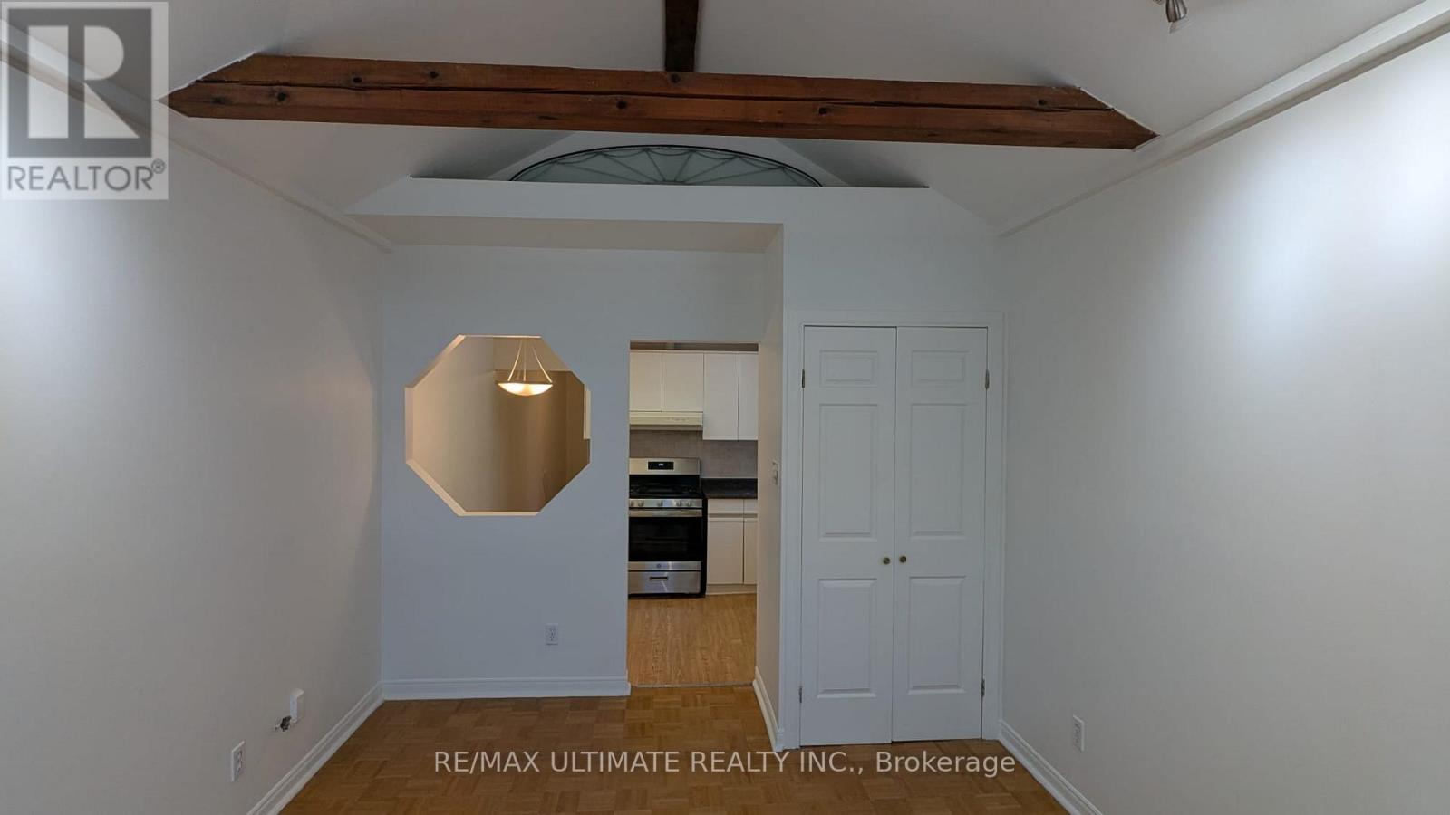 Second Floor - 91 Edwin Avenue, Toronto, Ontario M6P 3Z5 - Photo 3 - W13591608
