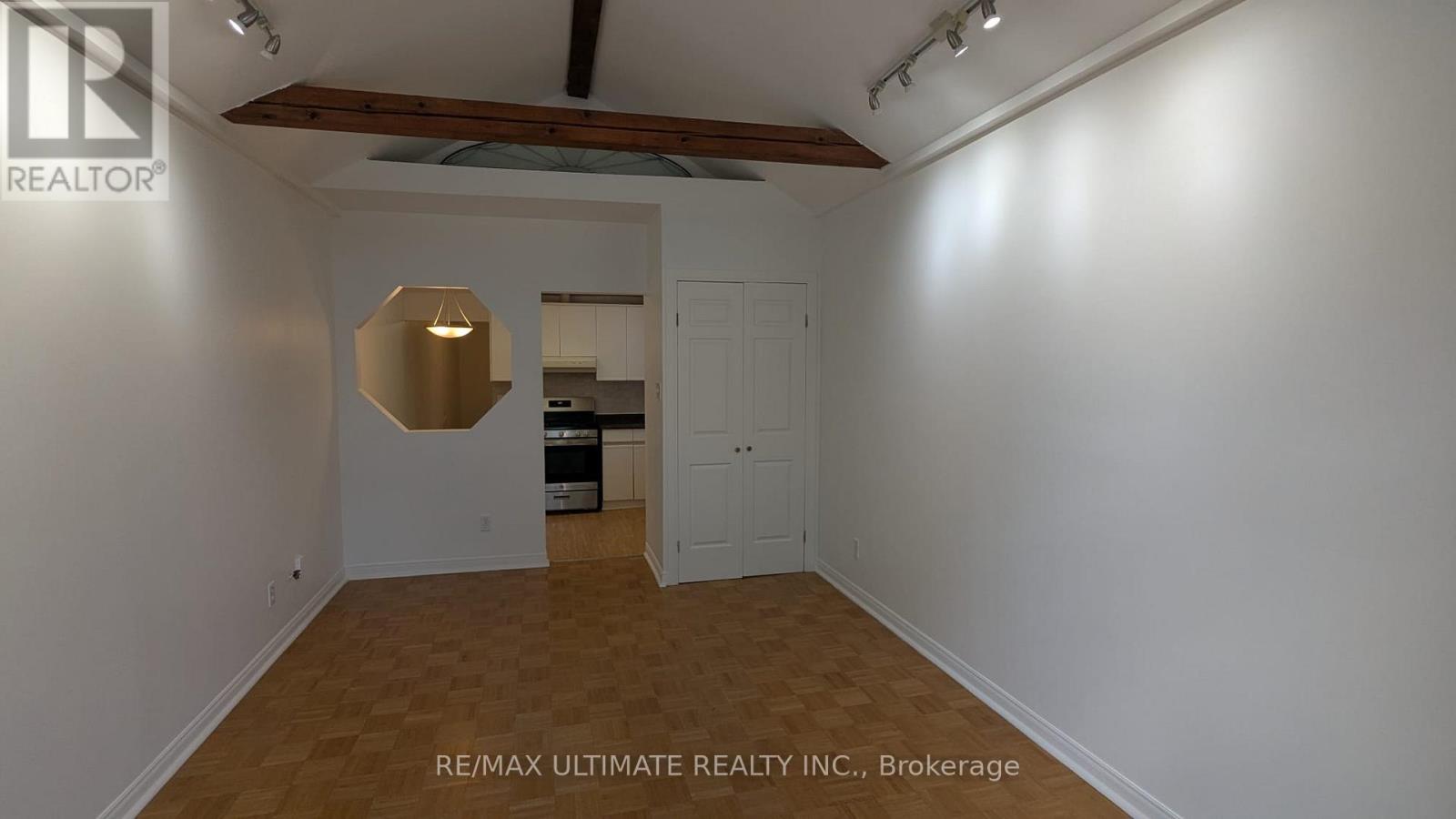 Second Floor - 91 Edwin Avenue, Toronto, Ontario M6P 3Z5 - Photo 4 - W13591608