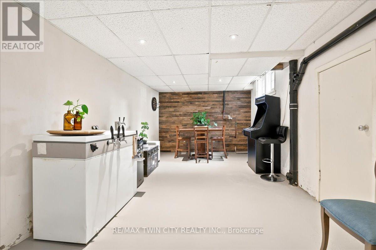 85 Albert Street, Waterloo, Ontario  N2L 3S6 - Photo 33 - X13591512