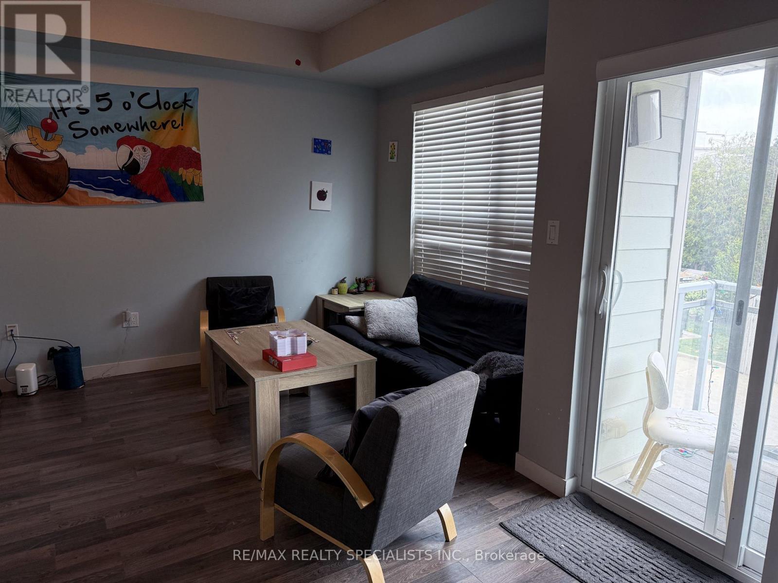 T210 - 62 Balsam Street, Waterloo, Ontario  N2L 3H2 - Photo 8 - X13591568
