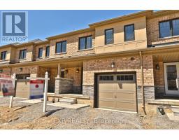 7 PAGEBROOK CRESCENT, Hamilton, Ontario