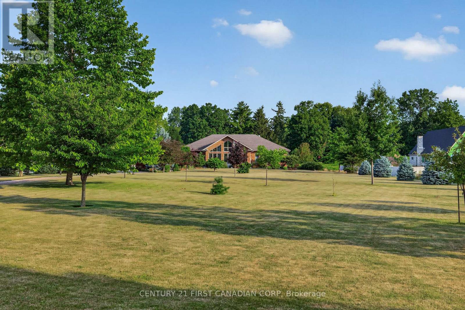 10965 River Line, Chatham-Kent, Ontario  N7M 5J4 - Photo 4 - X13591618