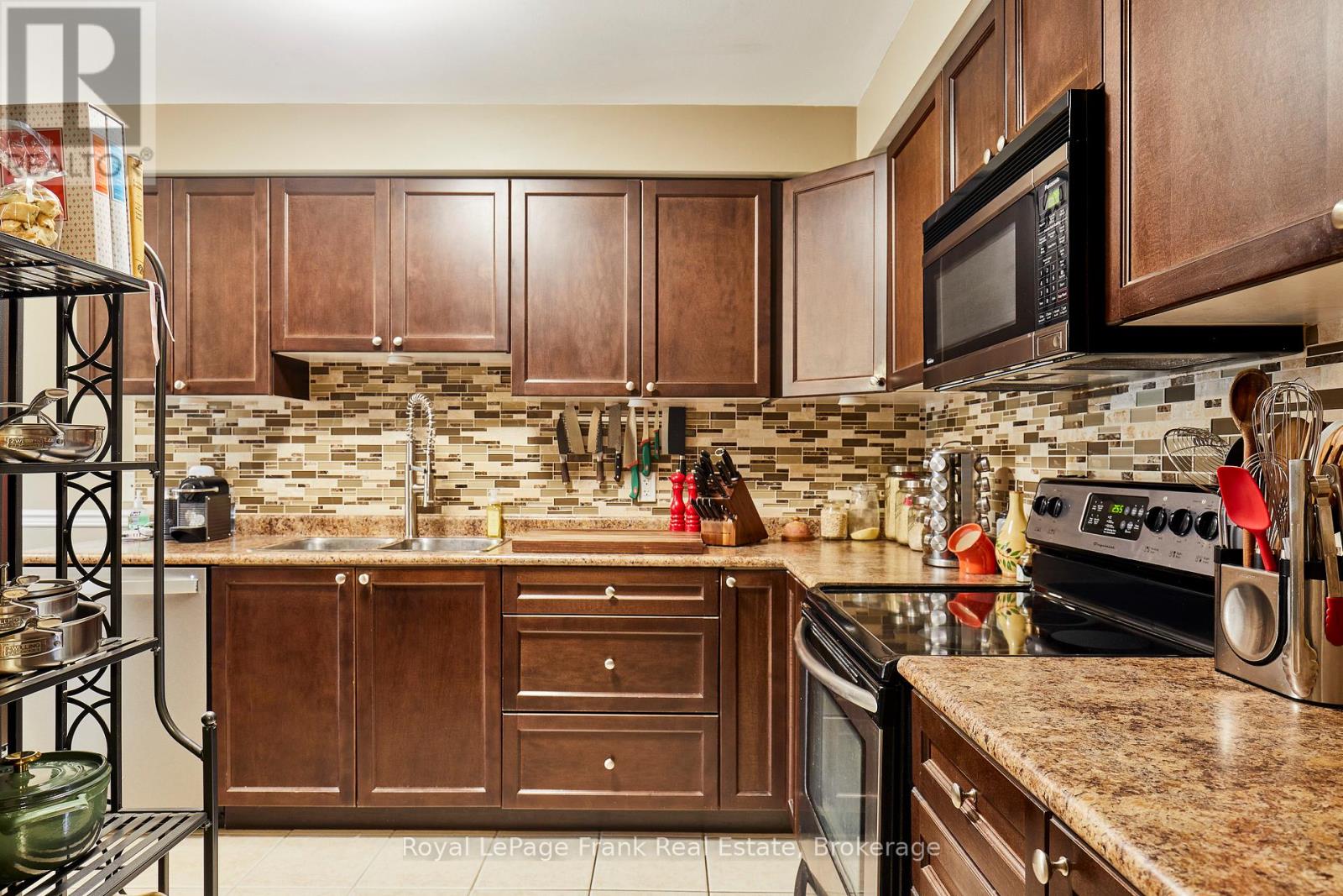 10 Lander Crescent, Clarington, Ontario  L1C 0L4 - Photo 13 - E13591678