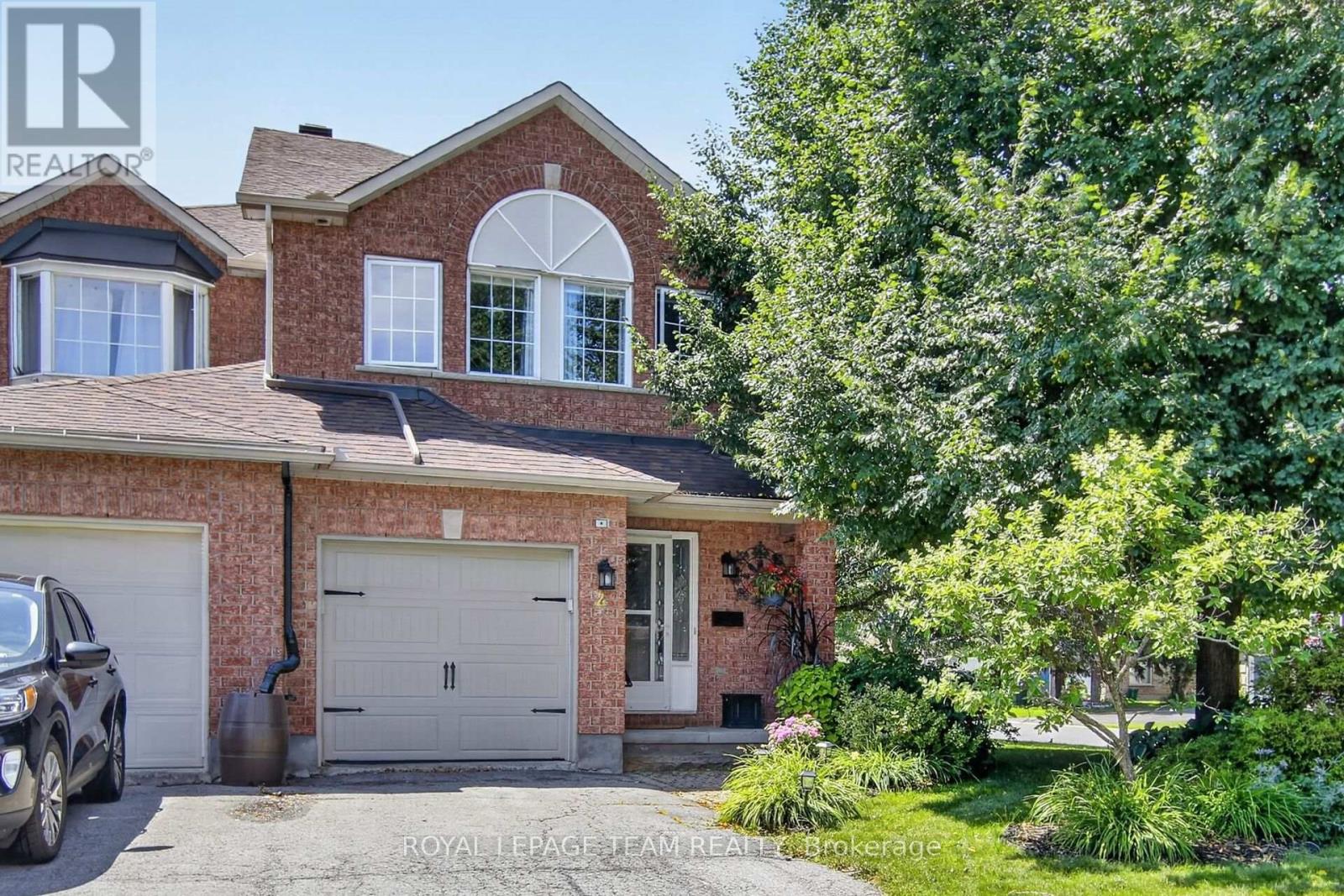 2 Wittingham Drive, Ottawa, Ontario  K2G 6H1 - Photo 2 - X13591640