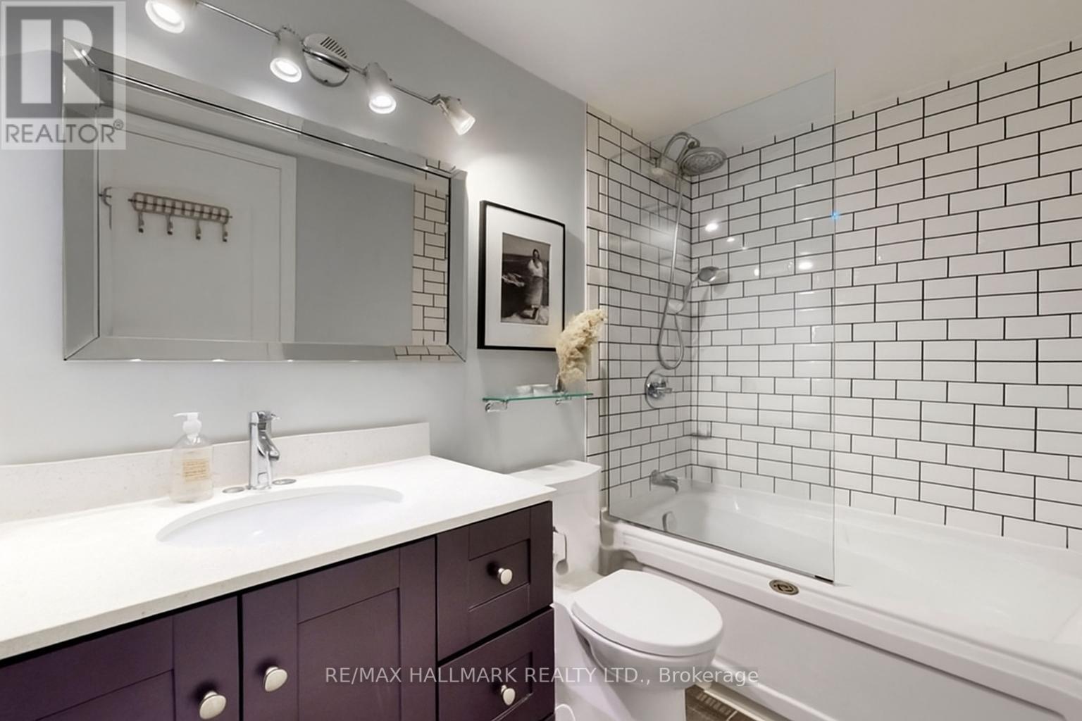115 - 18 William Carson Crescent, Toronto, Ontario  M2P 2G6 - Photo 12 - C13591676