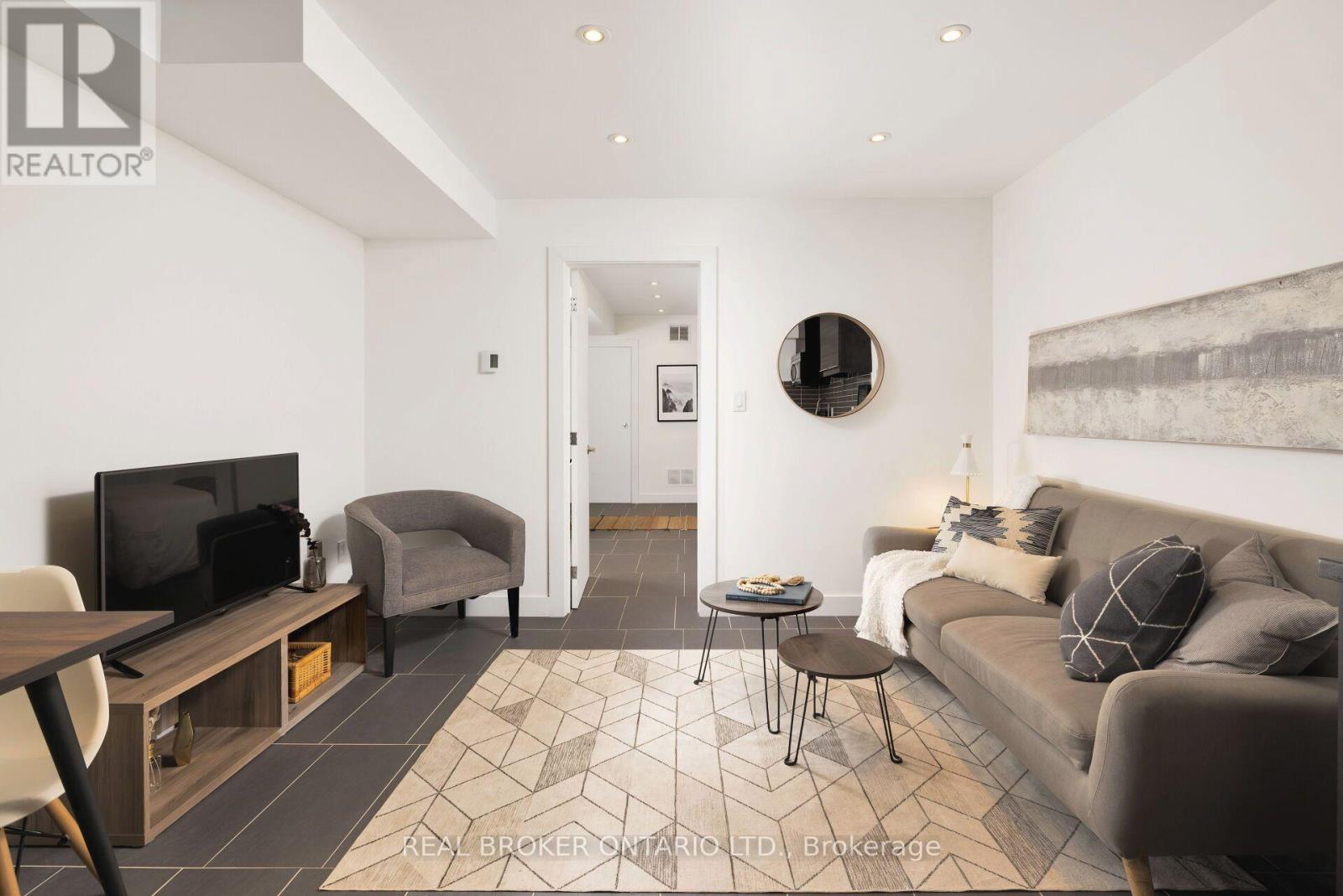 Lower - 135 Prescott Avenue, Toronto, Ontario  M6N 3G9 - Photo 5 - W13591682