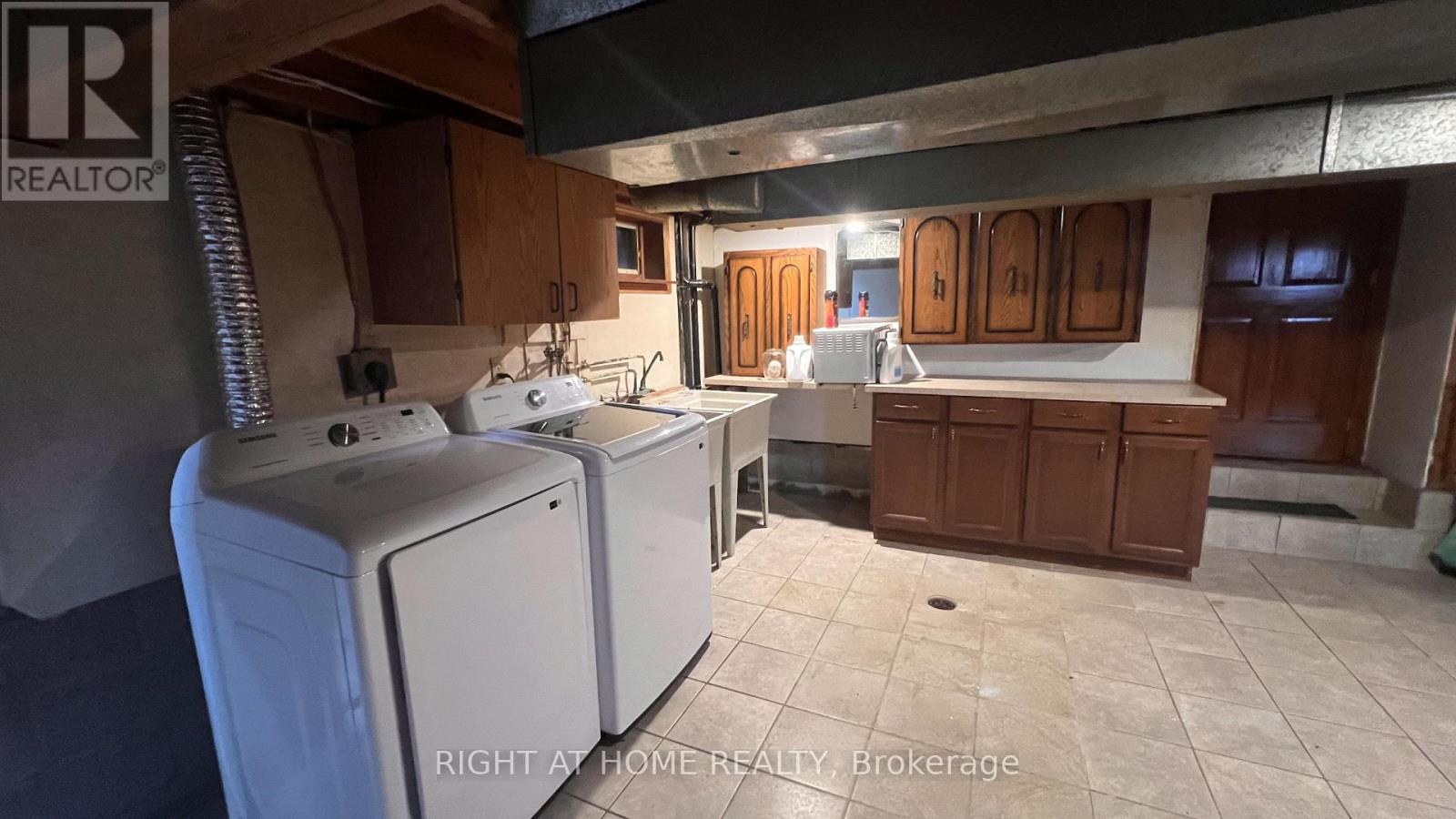Upper - 39 Lisgar Court, Hamilton, Ontario  L8T 4Y4 - Photo 16 - X13591644