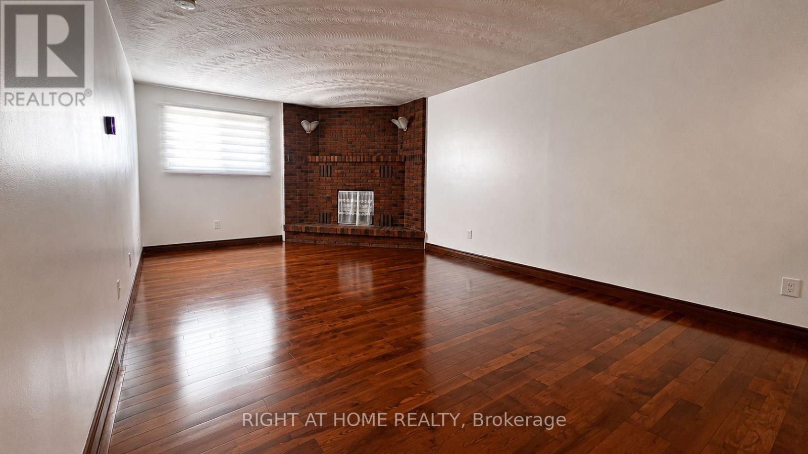 Upper - 39 Lisgar Court, Hamilton, Ontario  L8T 4Y4 - Photo 8 - X13591644