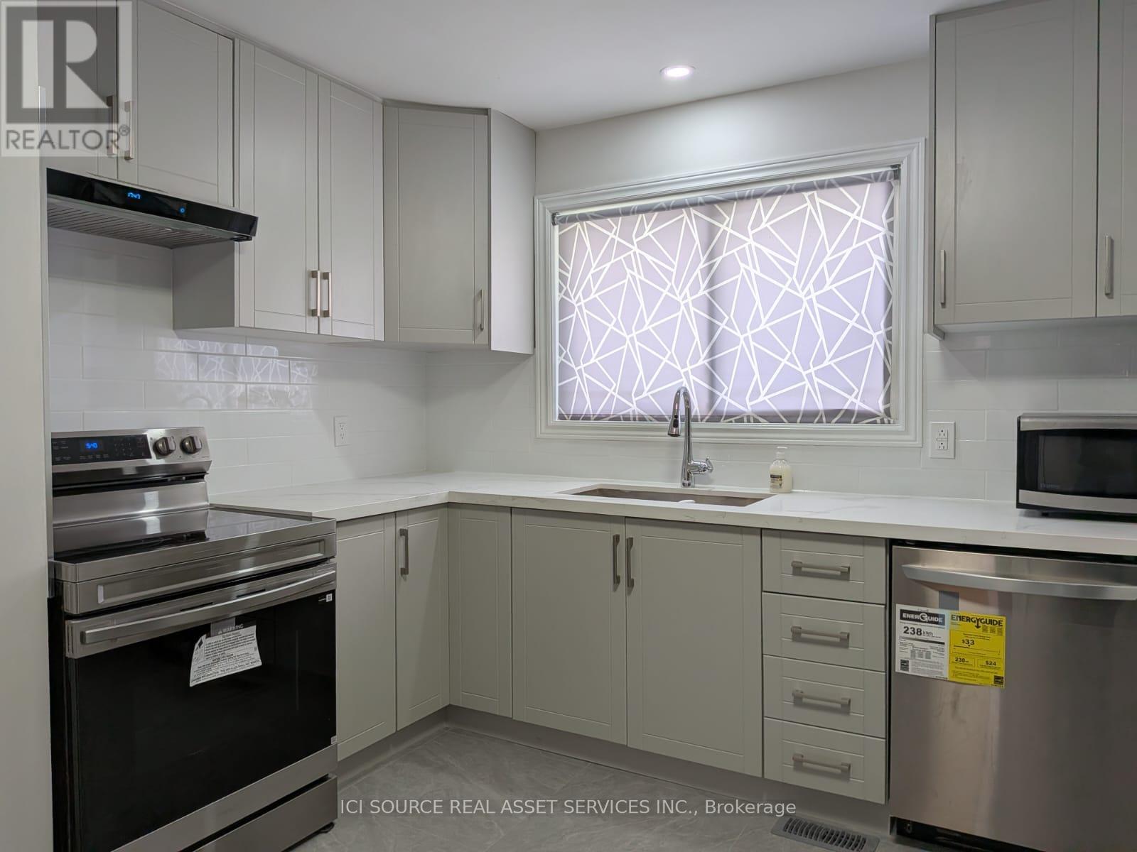 A - Upper - 21 Parkdale Drive, Belleville, Ontario  K8P 2P3 - Photo 2 - X13591668