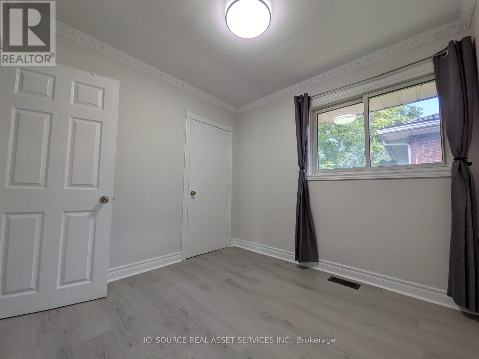 A - Upper - 21 Parkdale Drive, Belleville, Ontario  K8P 2P3 - Photo 5 - X13591668