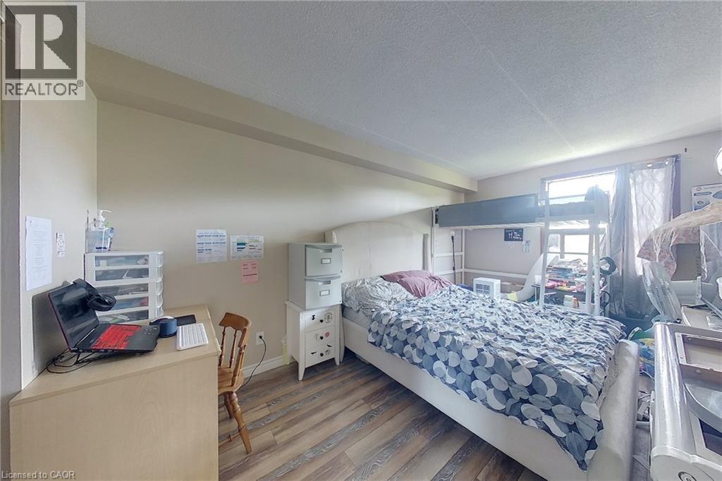 65 N Silvercreek Parkway N Unit# 301, Guelph, Ontario  N1H 7R9 - Photo 19 - 40847487