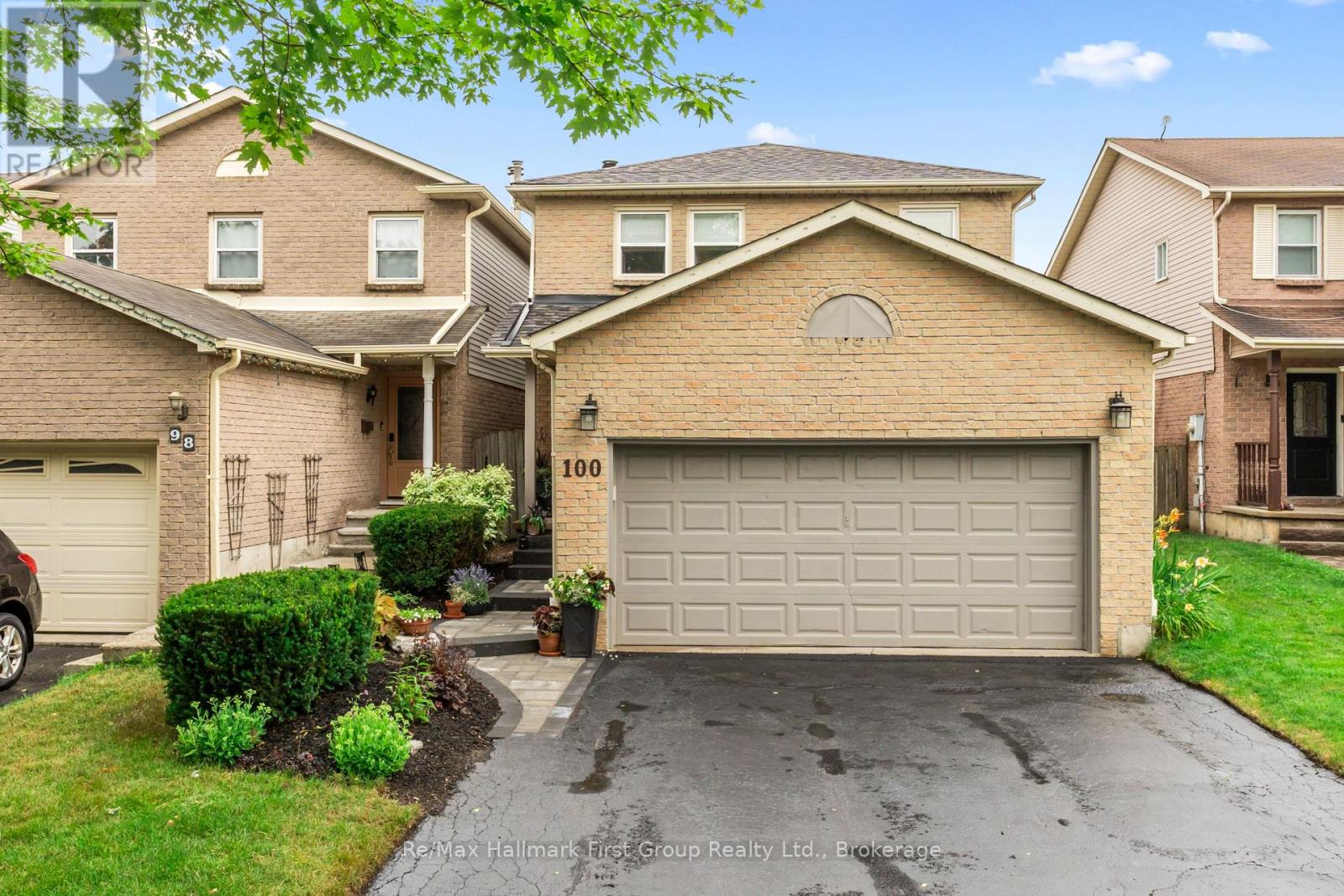 100 Rice Drive, Whitby, Ontario  L1N 7Y2 - Photo 1 - E13591724