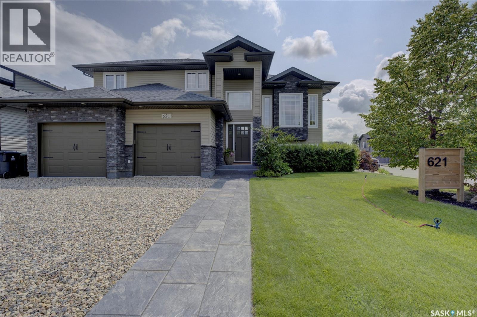 621 Braun Lane, Warman, Saskatchewan  S0K 4S2 - Photo 1 - SK043334