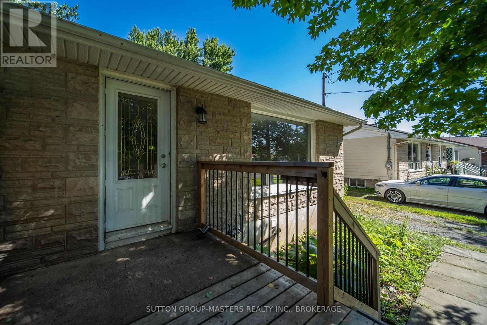 46 Morden Crescent, Loyalist, Ontario  K7N 1K2 - Photo 3 - X13591722