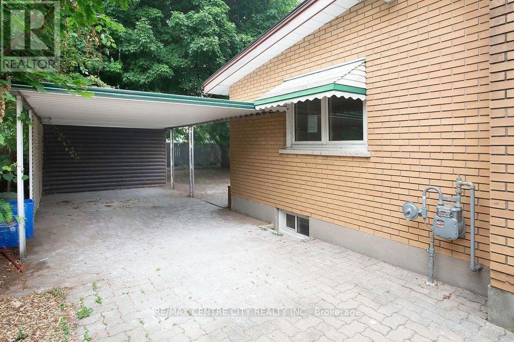 1326 Fuller Street, London East, Ontario  N5Y 4R2 - Photo 3 - X13591690