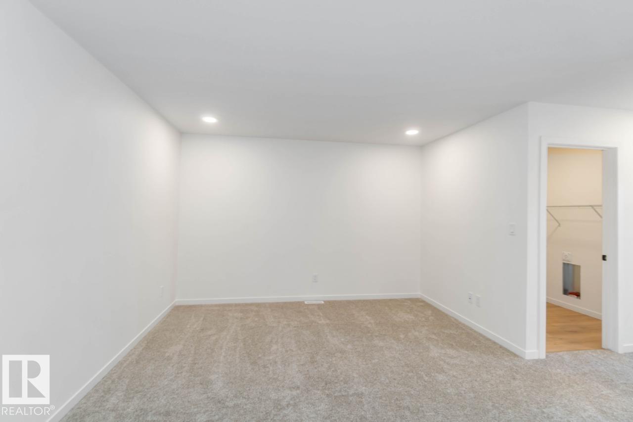 22526 83a St NW, Edmonton, Alberta  T5T 7R2 - Photo 6 - E4499572
