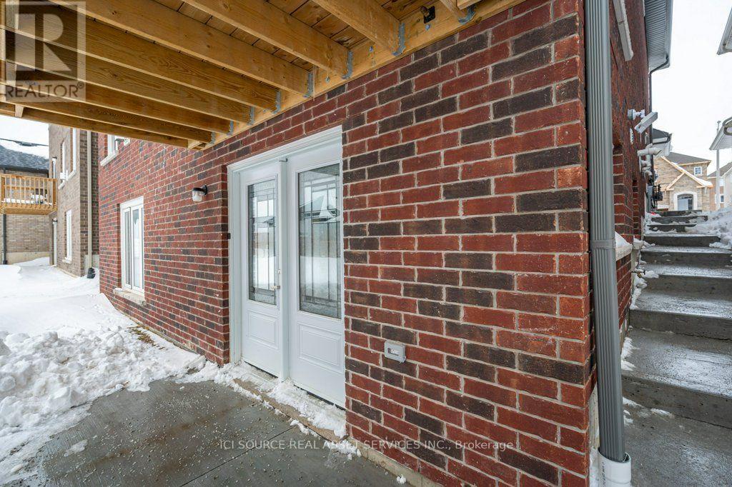 B - 509 CLAYTON AVENUE, Peterborough, Ontario