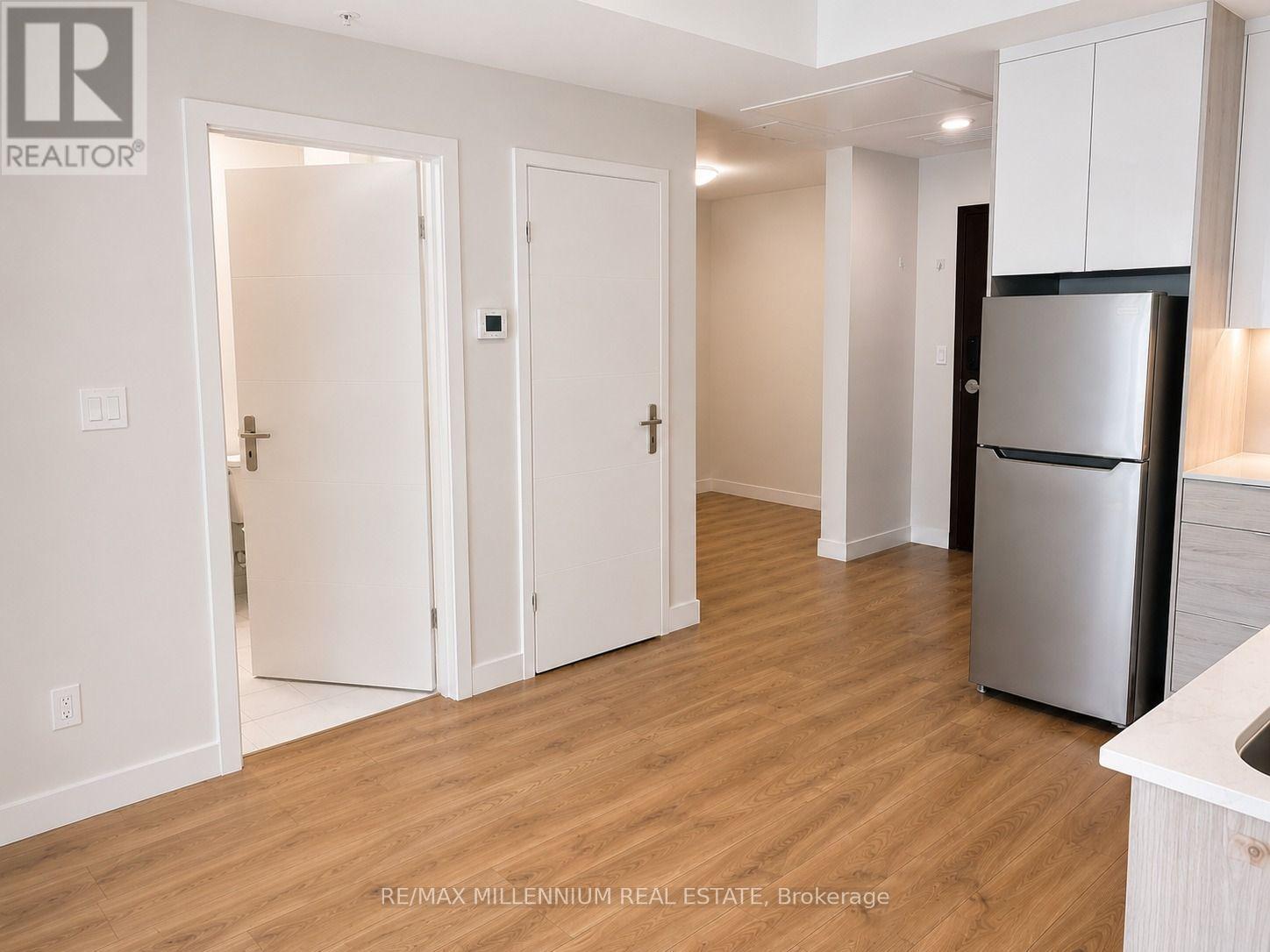2610 - 60 Frederick Street, Kitchener, Ontario  N2H 0C7 - Photo 3 - X13099882