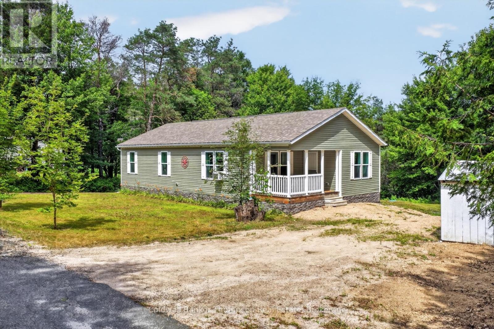 $430,00023 Golf Lane, Strong, Ontario