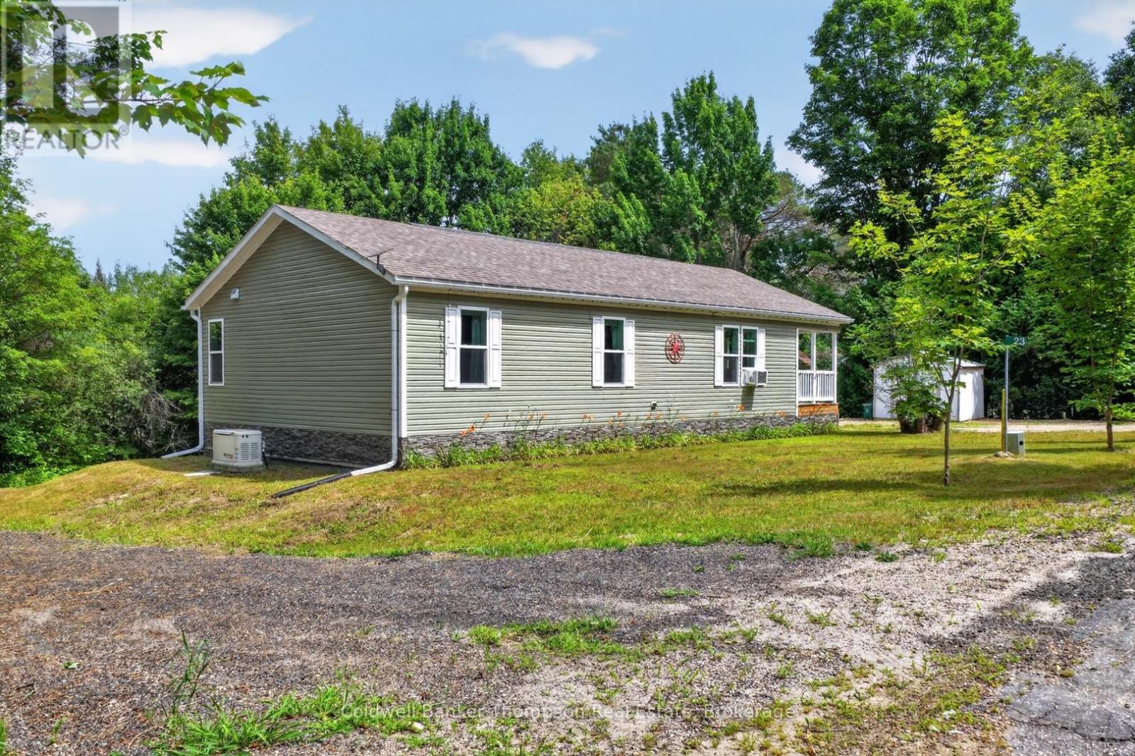 23 Golf Lane, Strong, Ontario P0A 1Z0 - Photo 2 - X13591806