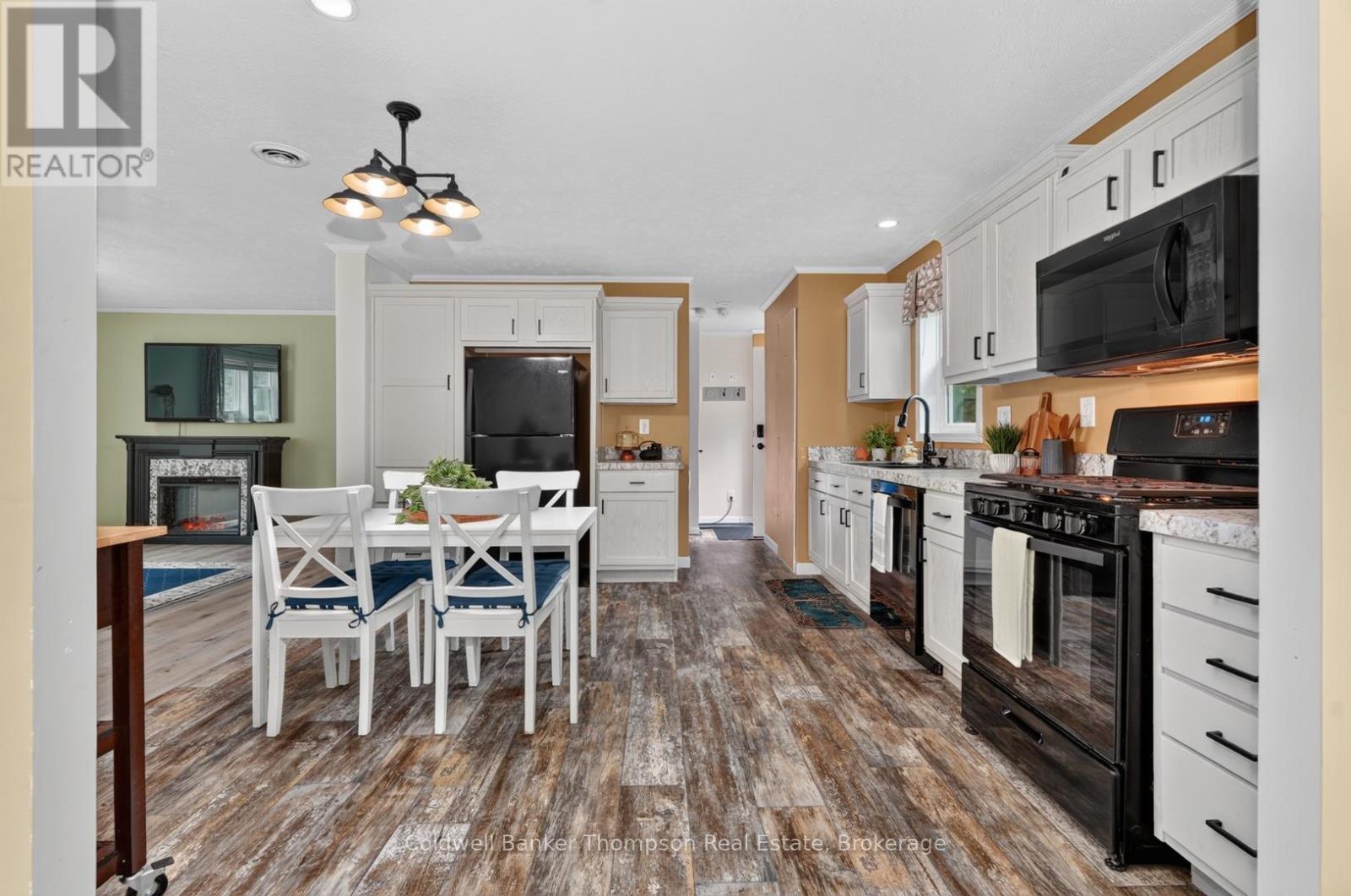 23 Golf Lane, Strong, Ontario P0A 1Z0 - Photo 7 - X13591806