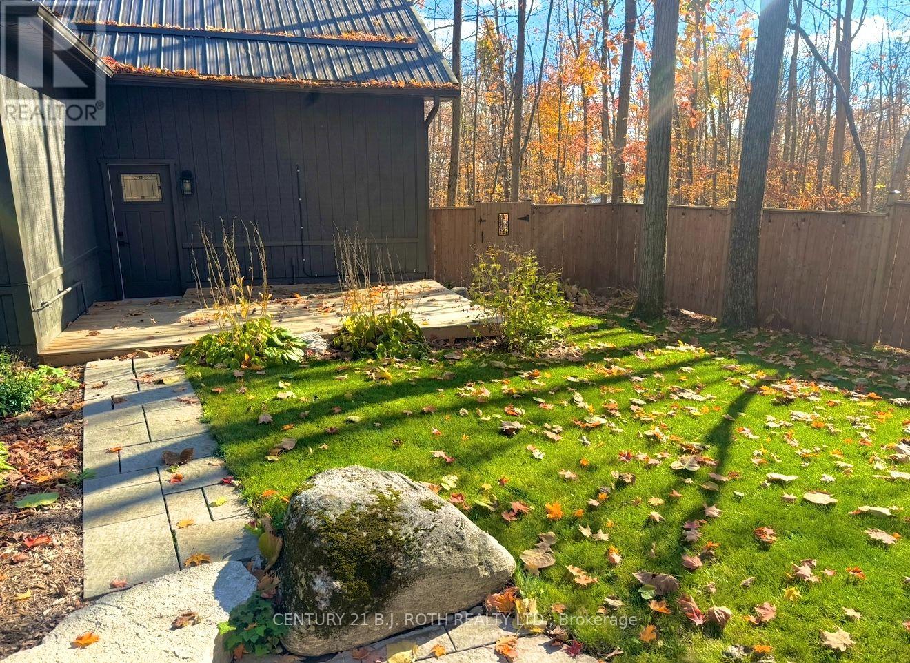 Suite - 10 Slalom Drive, Oro-Medonte, Ontario  L0K 1N0 - Photo 15 - S13591740