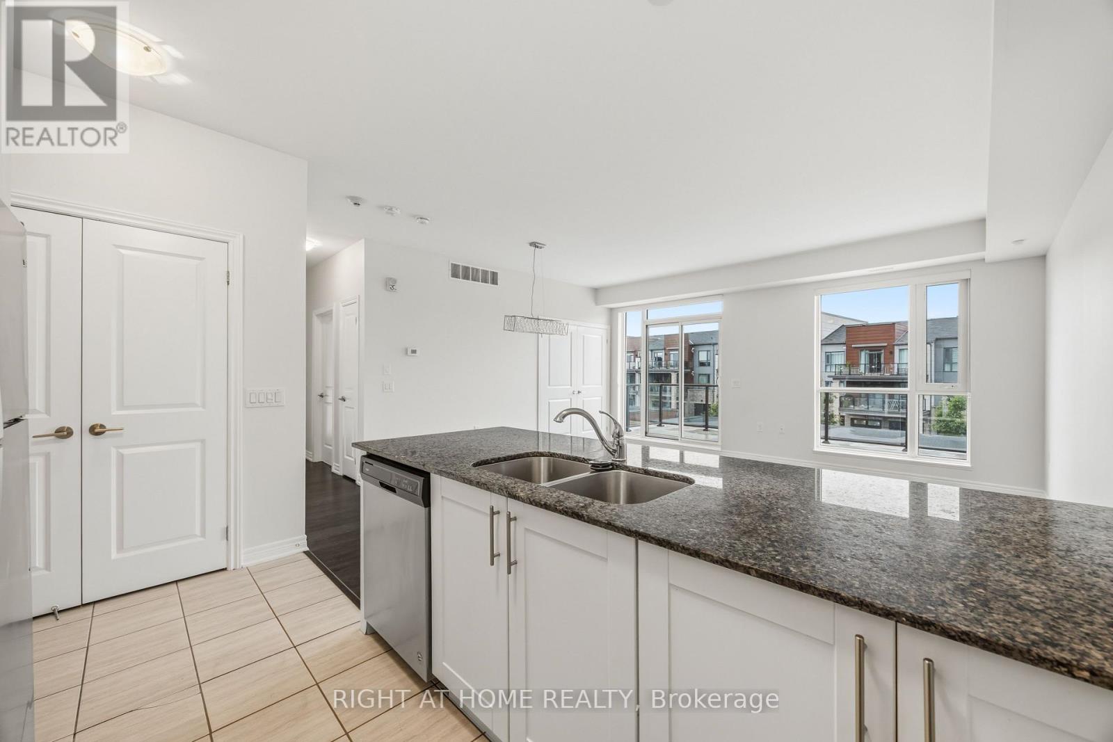308 - 2393 Bronte Road, Oakville, Ontario  L6M 1P5 - Photo 16 - W13591750