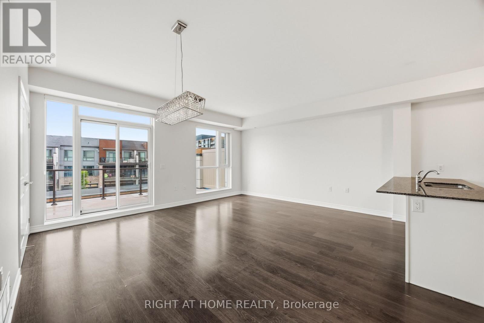 308 - 2393 Bronte Road, Oakville, Ontario  L6M 1P5 - Photo 7 - W13591750
