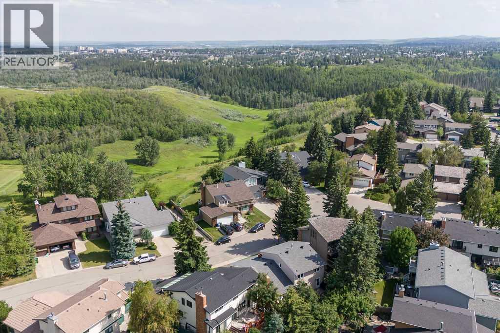 23 Woodgrove Crescent SW, Calgary, Alberta  t2w 3y9 - Photo 45 - A2328920