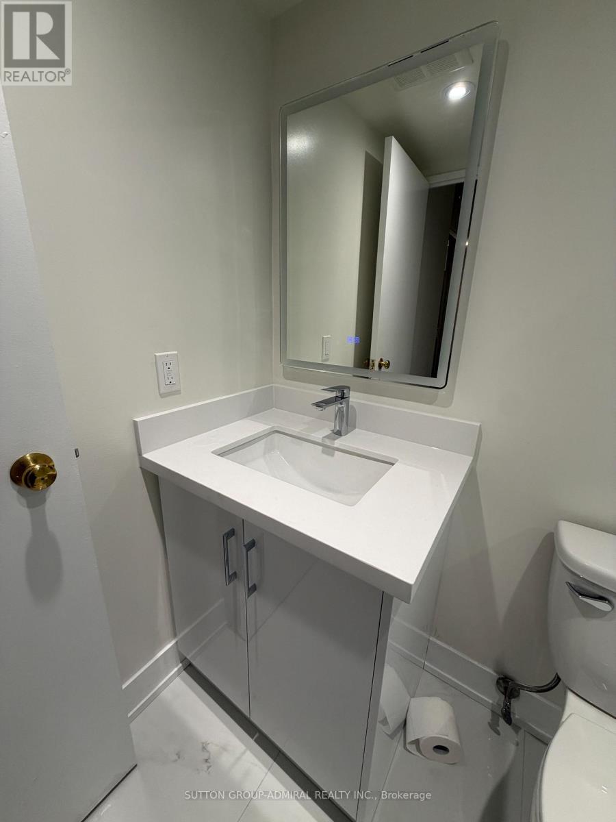 202 - 7440 Bathurst Street, Vaughan, Ontario L4J 7K8 - Photo 5 - N13591882
