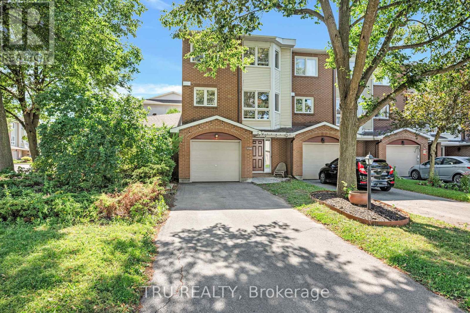 G - 270 DALEHURST DRIVE, Ottawa, Ontario