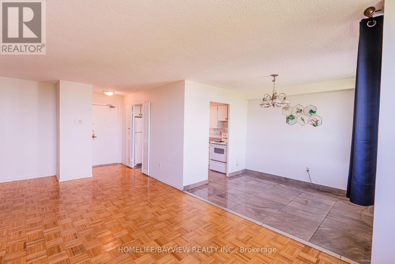 1117 - 20 Edgecliff Golfway, Toronto, Ontario M3C 3A4 - Photo 3 - C13582712