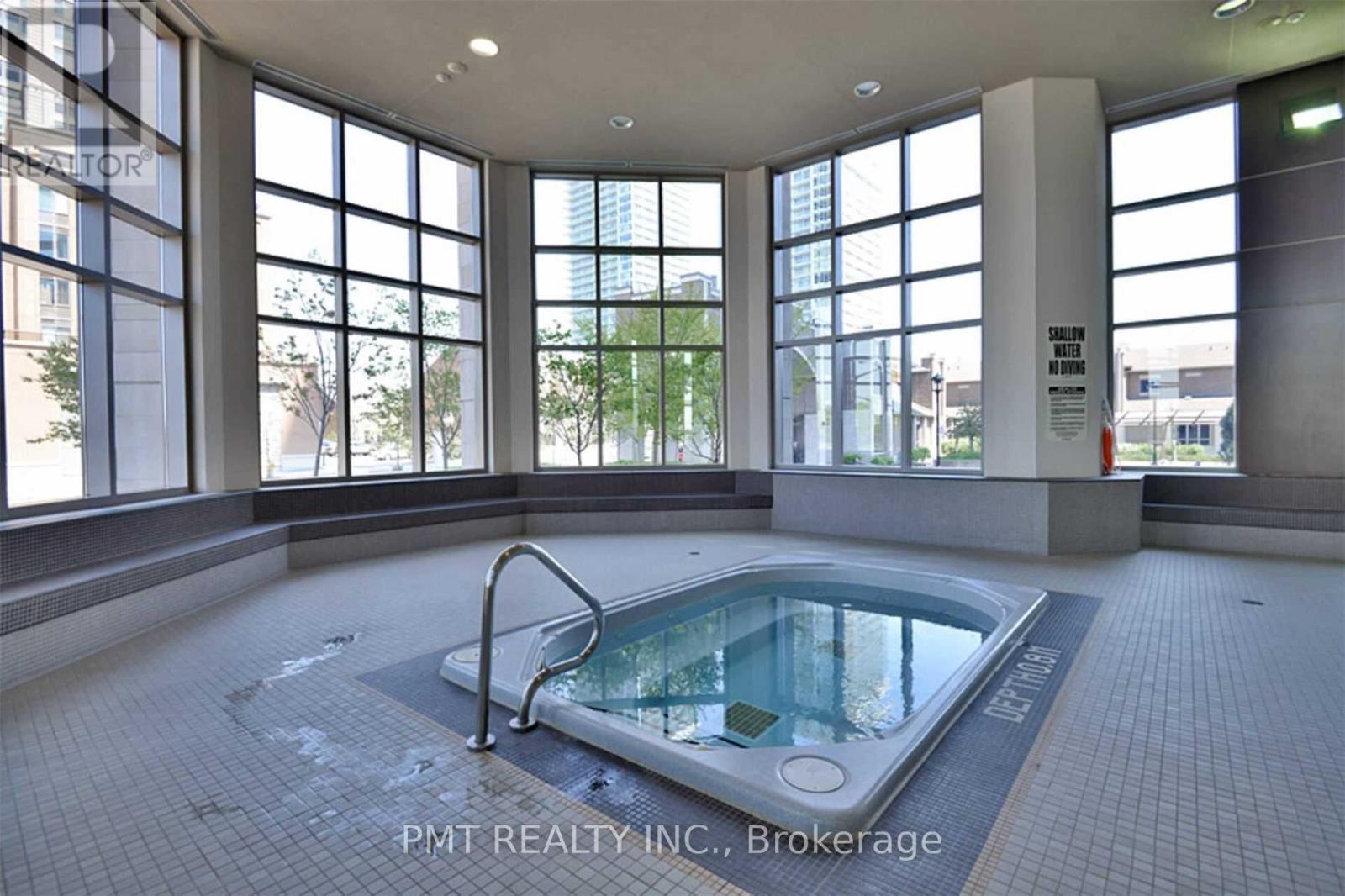 305 - 388 Prince Of Wales Drive, Mississauga, Ontario  L5B 0A1 - Photo 17 - W13591886