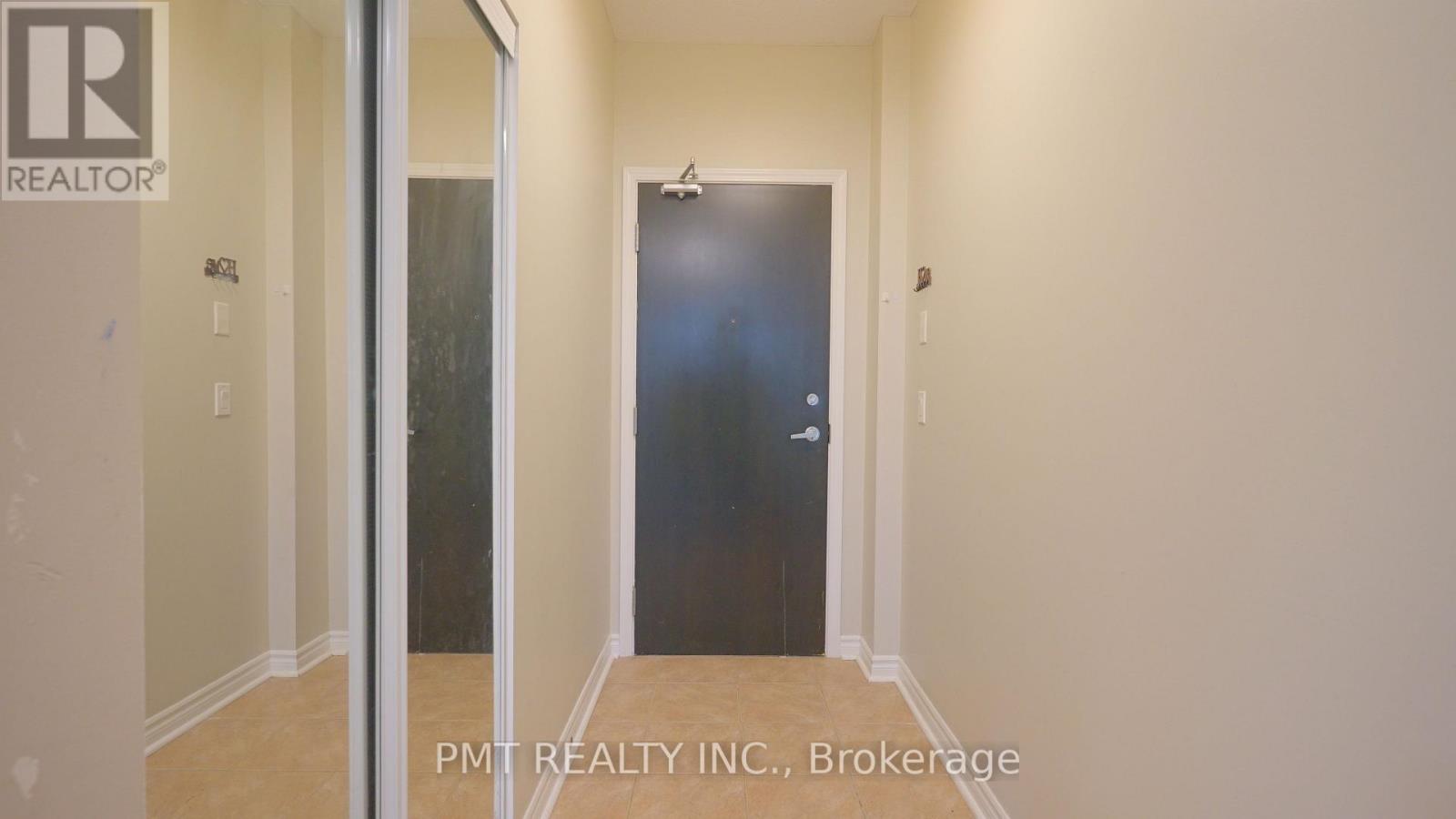 305 - 388 Prince Of Wales Drive, Mississauga, Ontario  L5B 0A1 - Photo 2 - W13591886