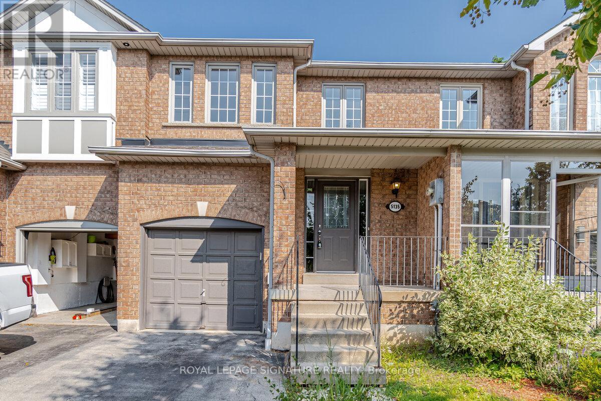 5135 Falconcrest Drive, Burlington, Ontario  L7L 6K4 - Photo 1 - W13591980