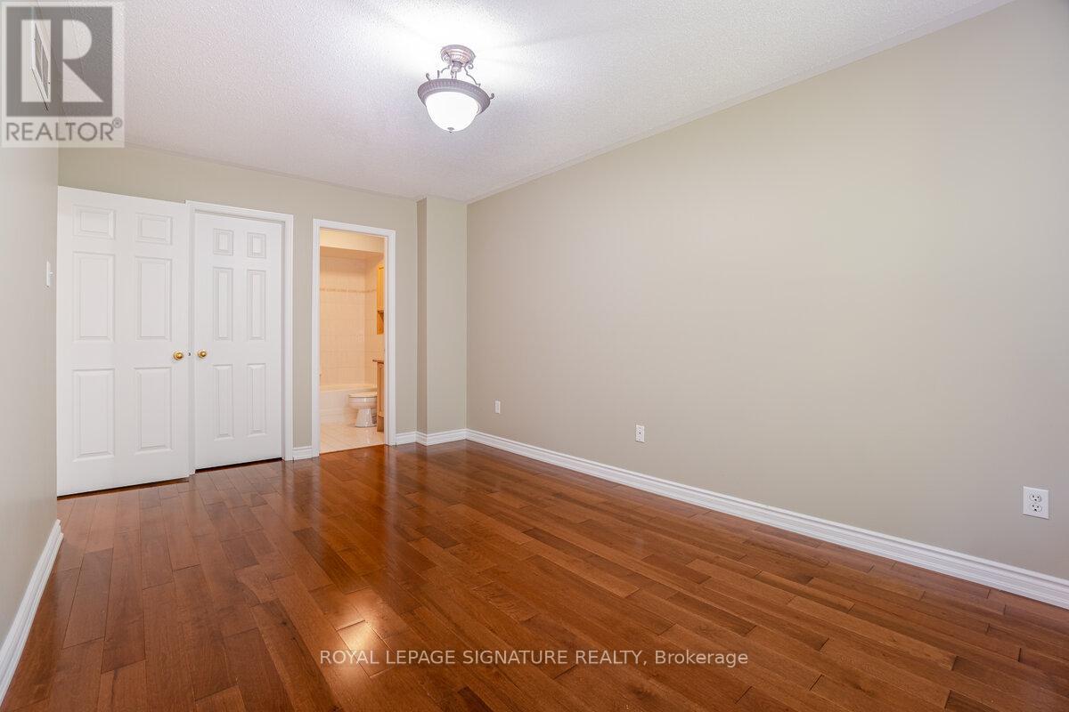 5135 Falconcrest Drive, Burlington, Ontario  L7L 6K4 - Photo 23 - W13591980