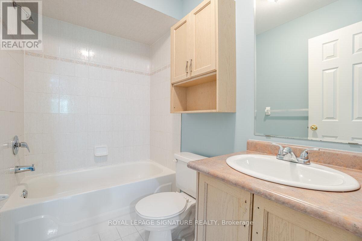 5135 Falconcrest Drive, Burlington, Ontario  L7L 6K4 - Photo 24 - W13591980