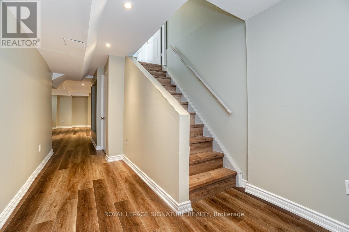 5135 Falconcrest Drive, Burlington, Ontario  L7L 6K4 - Photo 33 - W13591980