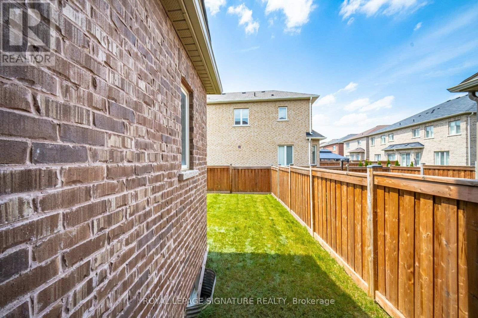 159 Bronson Terrace, Milton, Ontario  L9E 1G9 - Photo 38 - W13591998