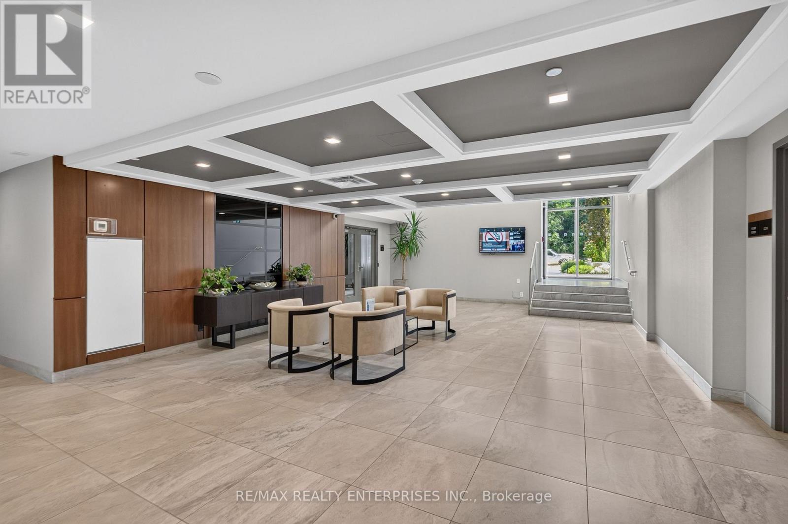 340 - 1575 LAKESHORE ROAD W - Photo 37
