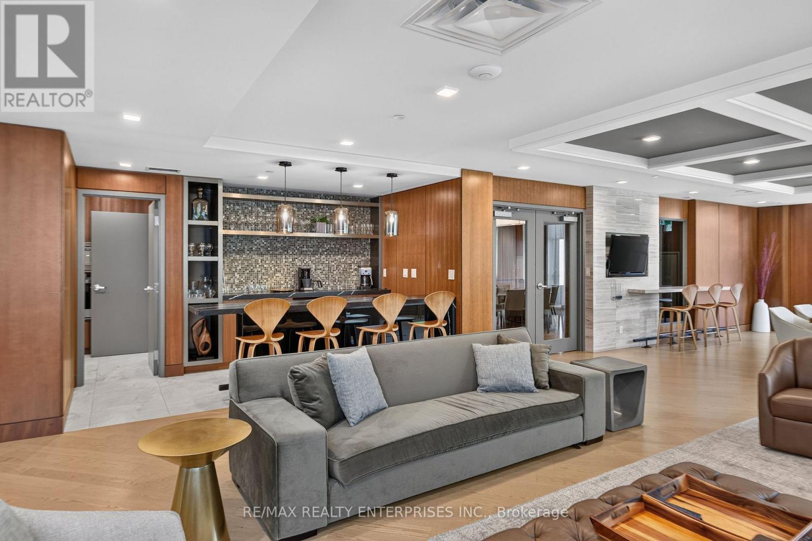 340 - 1575 LAKESHORE ROAD W - Photo 40