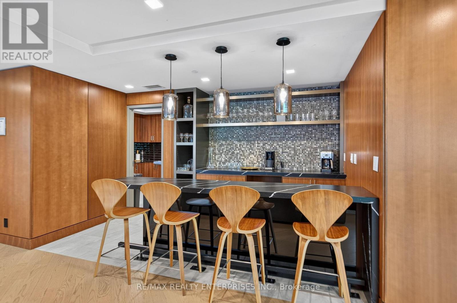 340 - 1575 LAKESHORE ROAD W - Photo 41