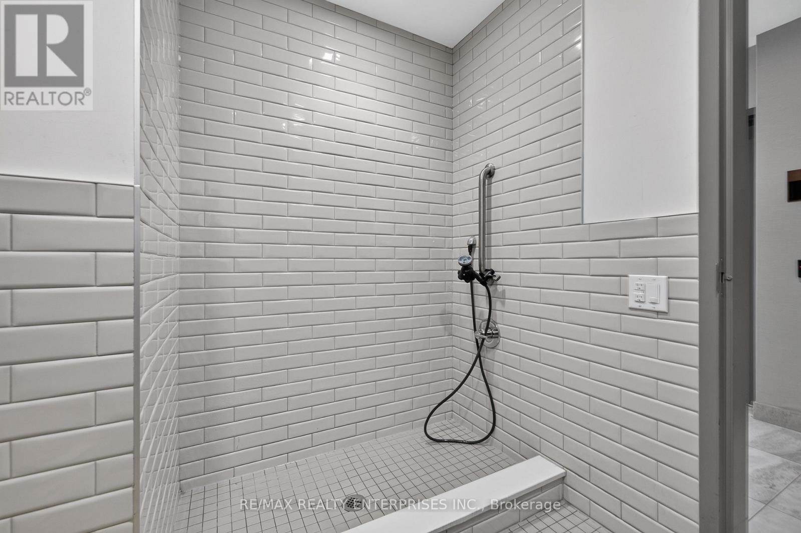 340 - 1575 LAKESHORE ROAD W - Photo 46