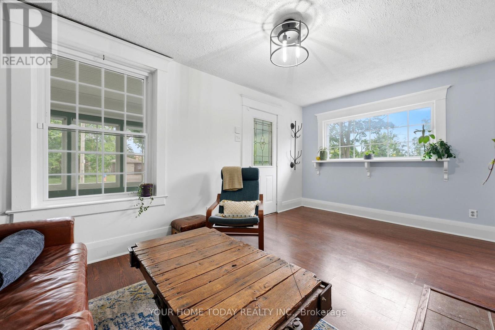 7 Albert Street, Halton Hills, Ontario  L7G 2A8 - Photo 7 - W13592020