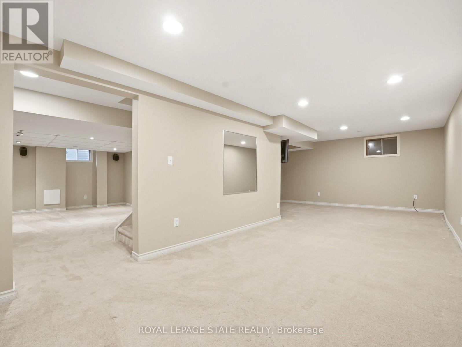 2 Charterhouse Crescent, Hamilton, Ontario  L9G 4E5 - Photo 37 - X13591890
