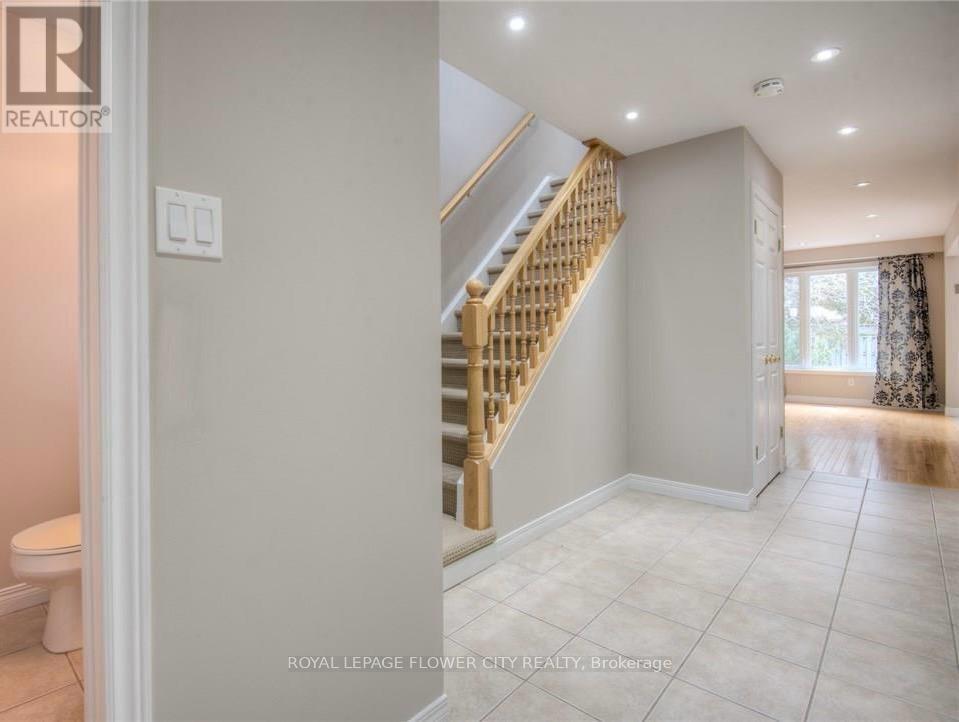 308 PINELAND PLACE, Waterloo