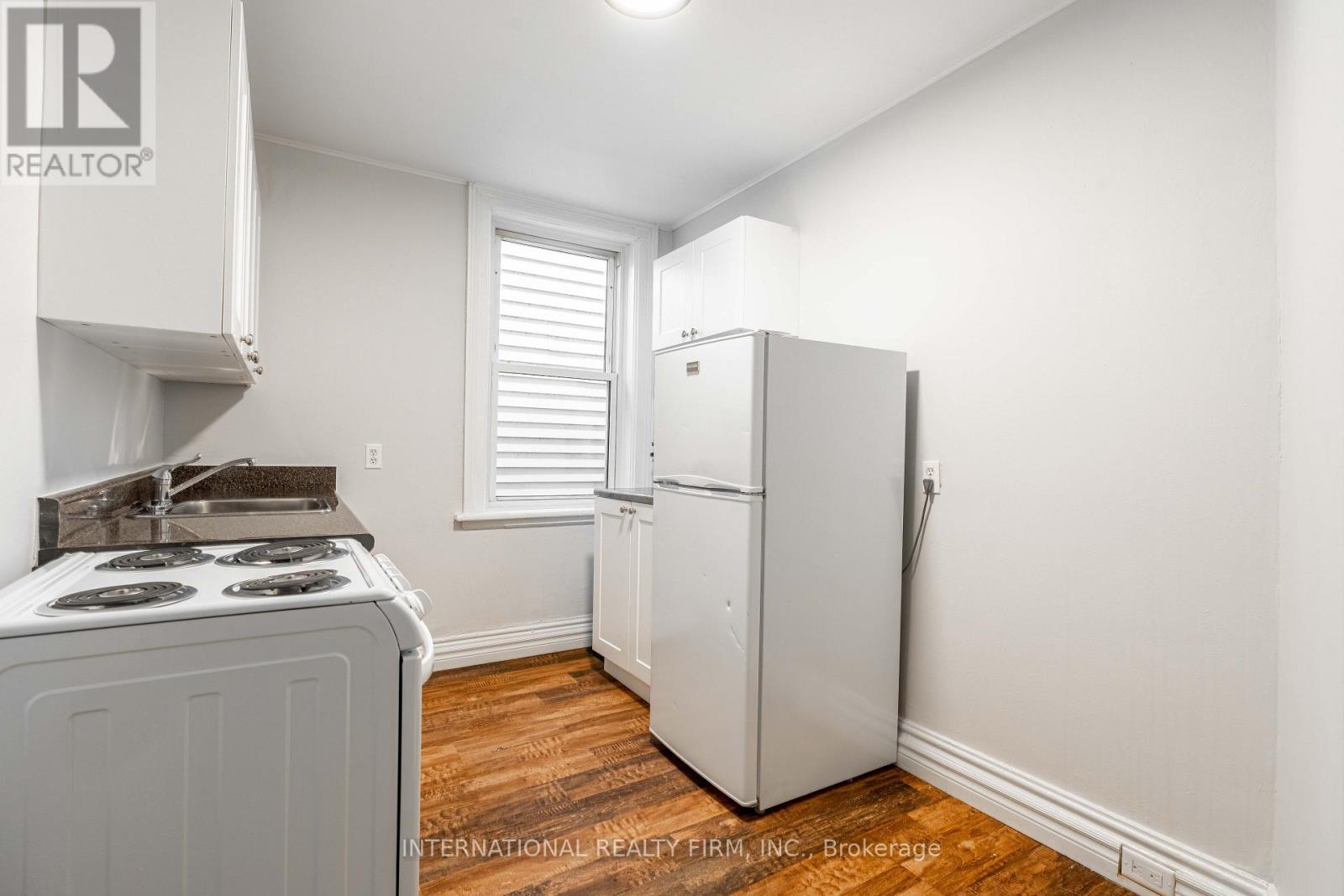 3 - 221 Hamilton Road, London East, Ontario  N5Z 1P9 - Photo 3 - X13591956