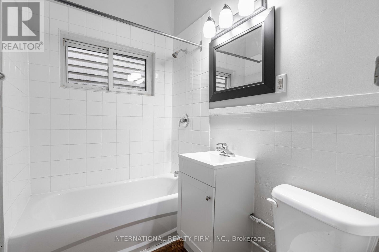 3 - 221 Hamilton Road, London East, Ontario  N5Z 1P9 - Photo 5 - X13591956